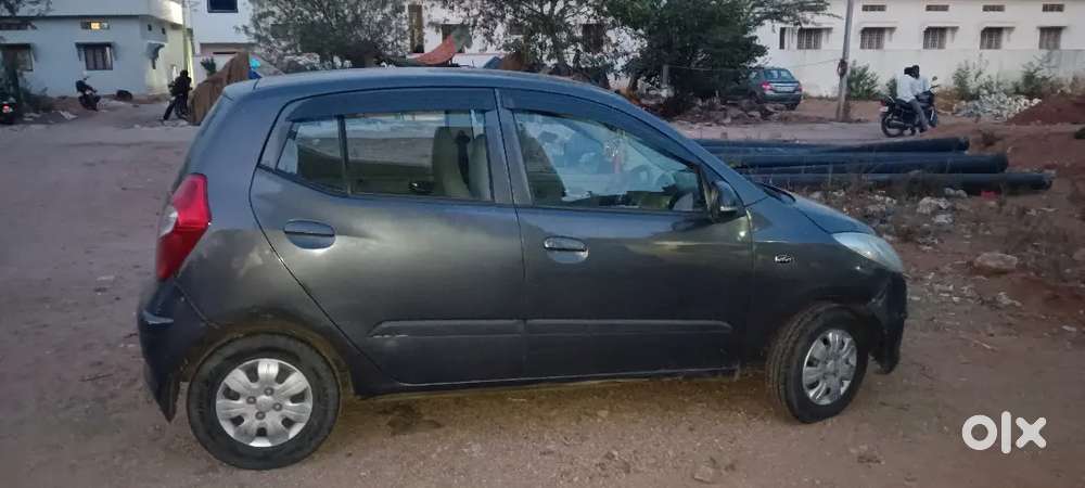 Hyundai I10 2012 Petrol 69300 Km Driven