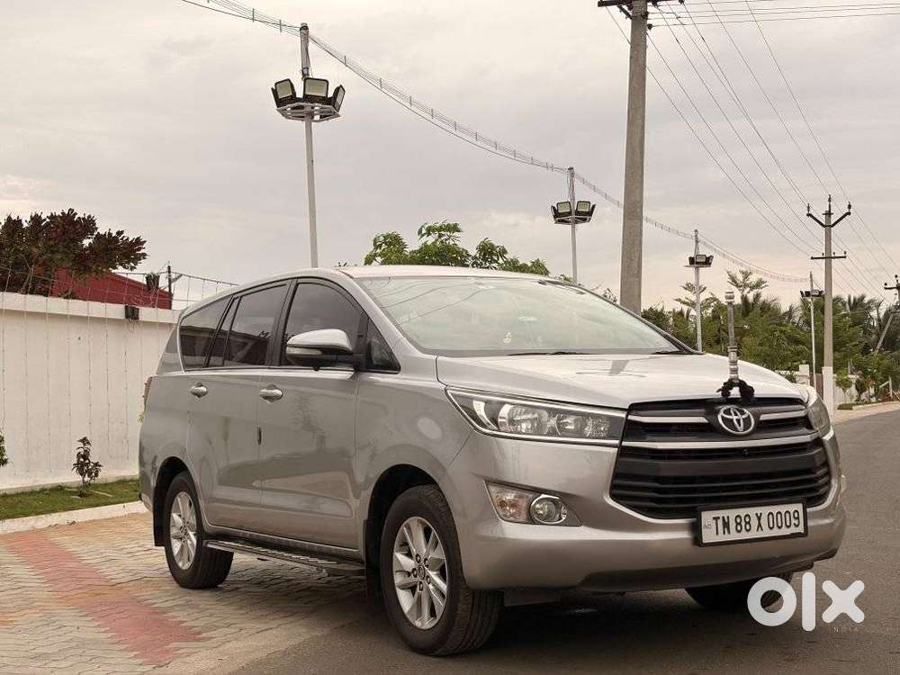 Toyota Innova Crysta 2.4 G Mt, 2017, Diesel