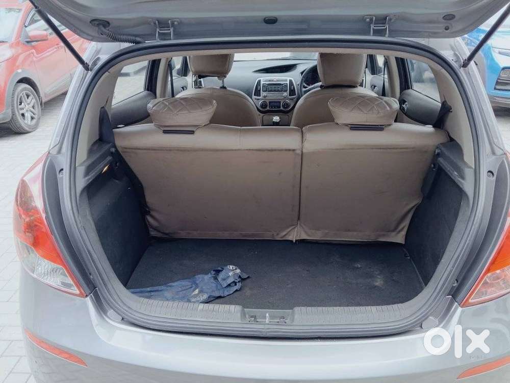 Hyundai I20 Sportz 1.4 Crdi 6 Speed Bs-iv, 2012, Diesel