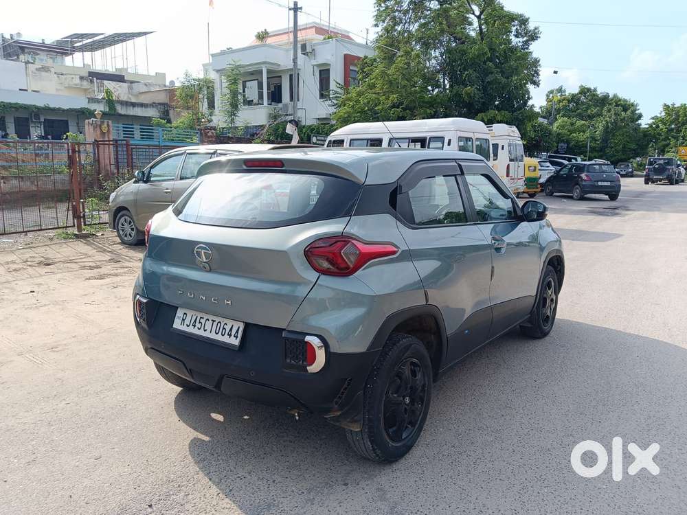 Tata Punch Accomplished, 2022, Petrol