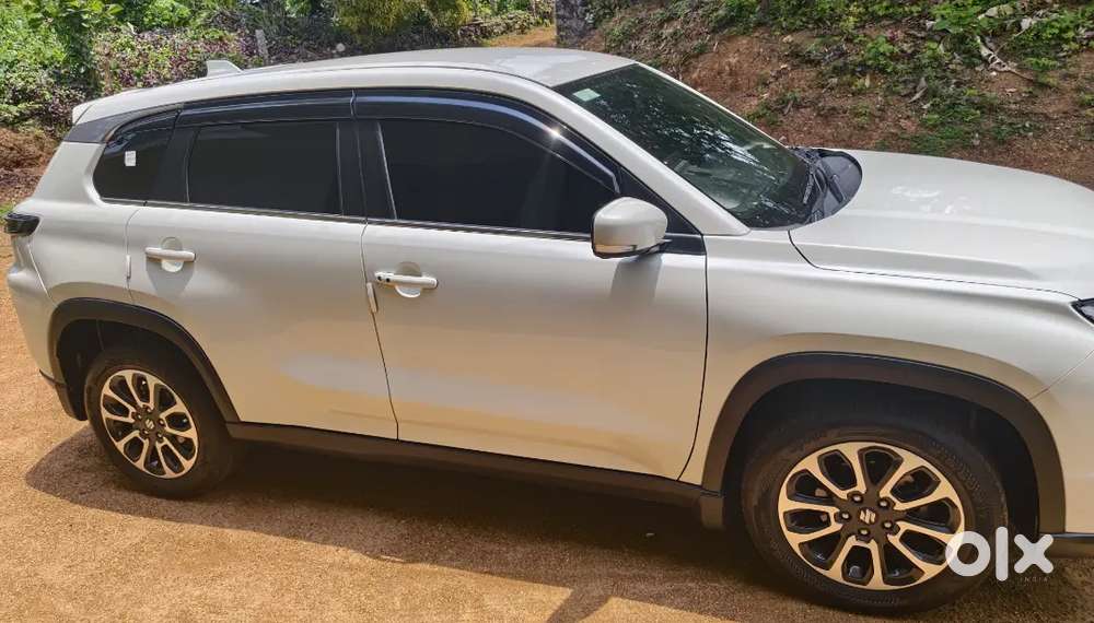 Maruti Suzuki Grand Vitara 1.5 Zeta Petrol Manual Transmission