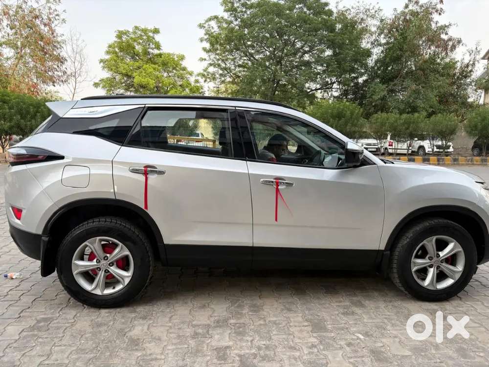 Tata Harrier Xz, 2019 Model Silver Colour Car It Is In Very Good Condi