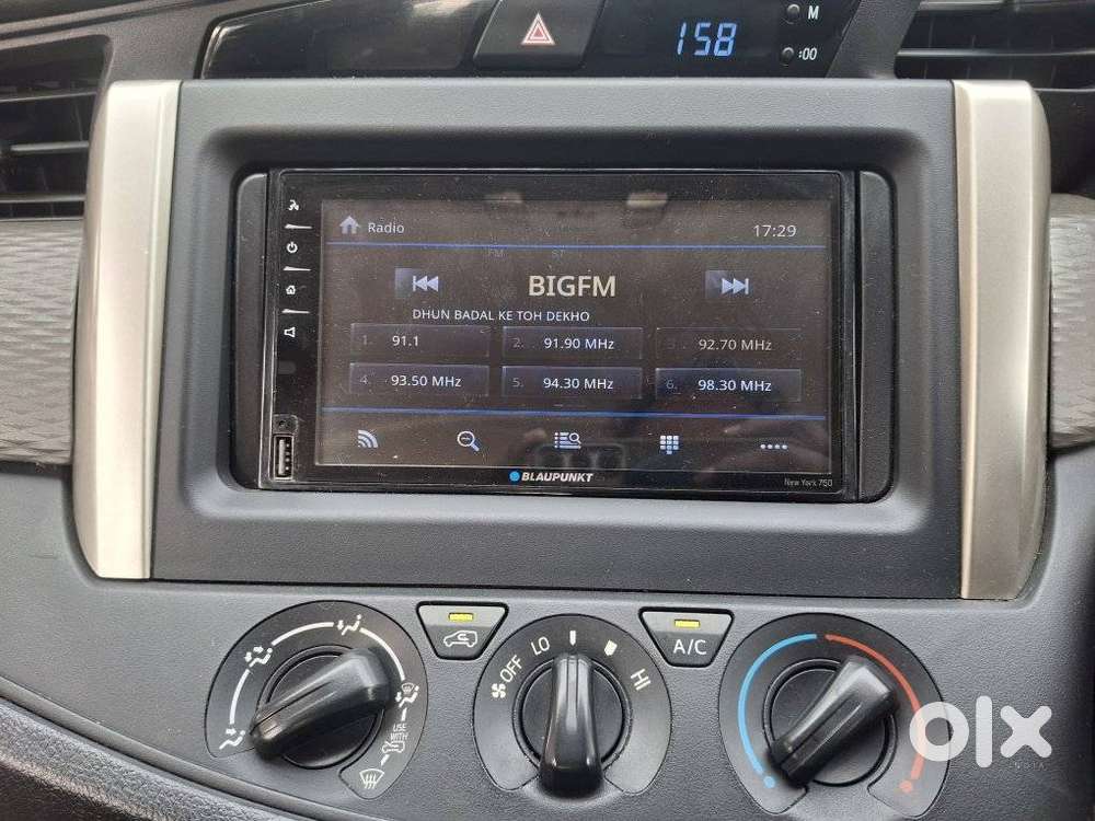 Toyota Innova Crysta [ ] 2.4 Gx At 7 Str, 2017, Petrol