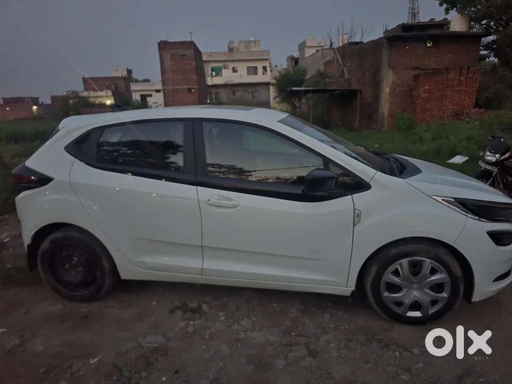 Mileage King 29 To 30 Km 2023 Tata Altroz Xm Plus Petrol+cng