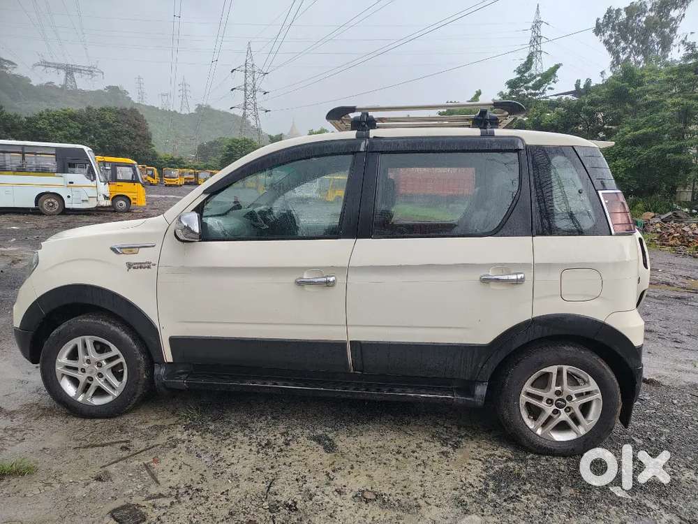 Mahindra Nuvosport - N8 Top End Model - 2016 Diesel Manual