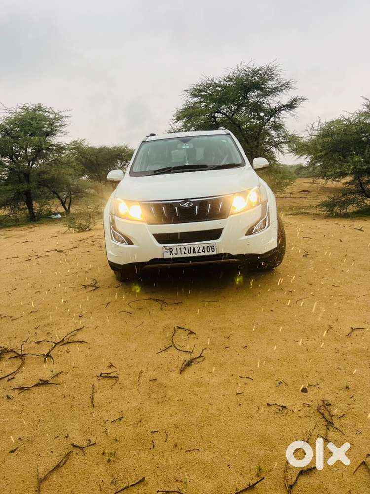 Mahindra Xuv500 With Sunroof W10geniune 1.25lakh Running