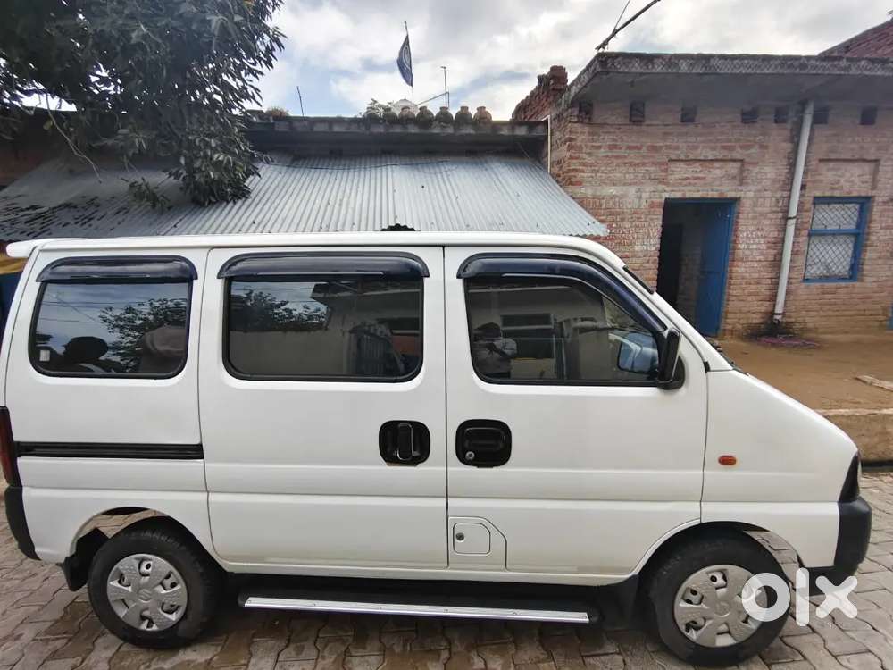 Maruti Suzuki Eeco 5 Str Ac Cng 2025