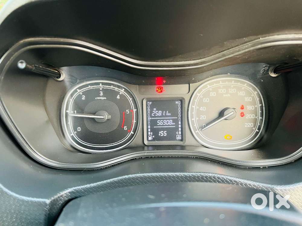 Maruti Suzuki Brezza Ldi, 2017, Diesel
