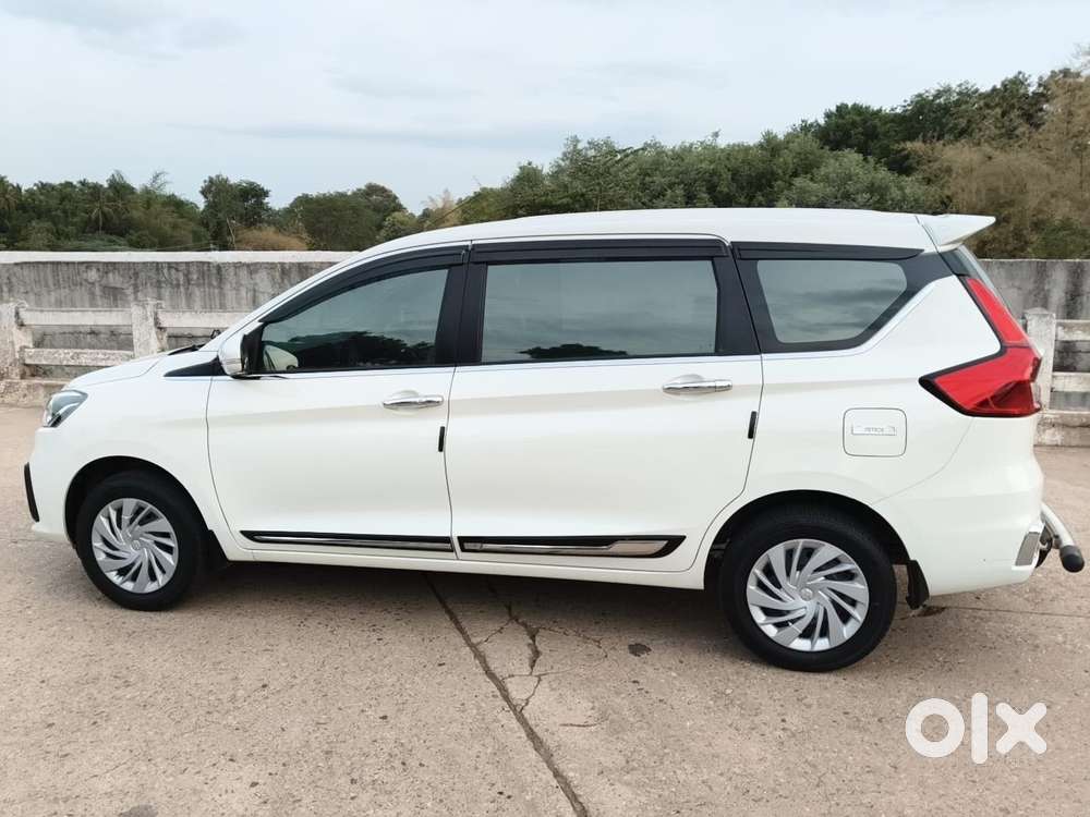 Maruti Suzuki Ertiga Vxi (o) Cng, 2024, Petrol