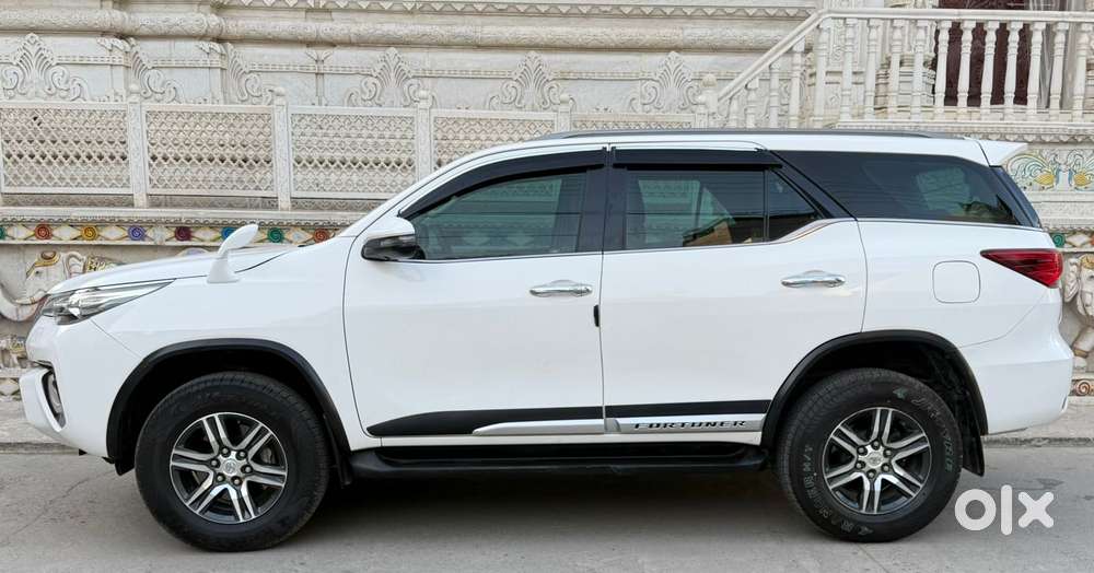 Toyota Fortuner 4x2 At 2.8 Diesel, 2020, Diesel