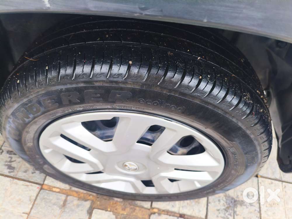 Toyota Urban Cruiser Cruiser Mid, 2022, Petrol
