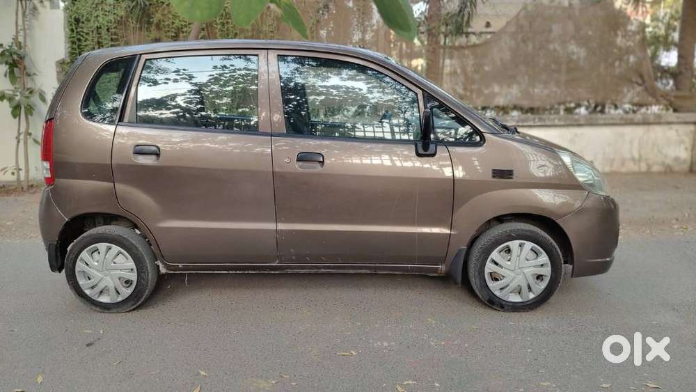Maruti Suzuki Estilo Lxi, 2011, Cng & Hybrids