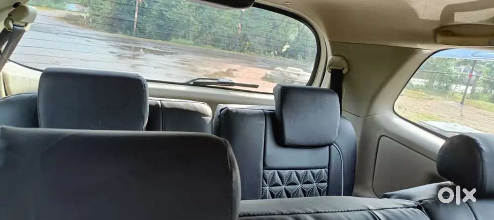 Toyota Innova 2016 Diesel 110000 Km Driven