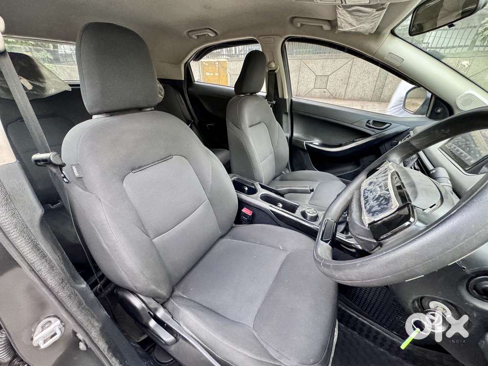 Tata Nexon Pure 1.2 Revotron Petrol 6 Mt, 2025, Petrol