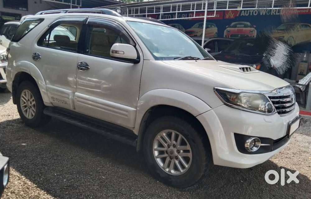 Toyota Fortuner 2.5 4x2 Mt Trd Sportivo, 2014, Diesel