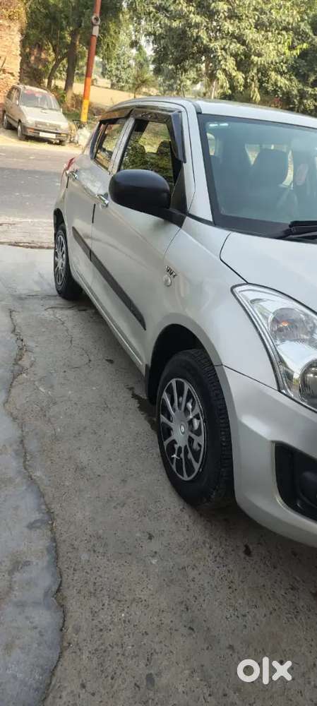 Maruti Suzuki Swift 2017 Petrol 43000 Km Driven