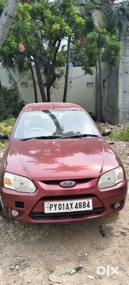Ford Ikon 1.4 Zxi 2009 Manual Diesel