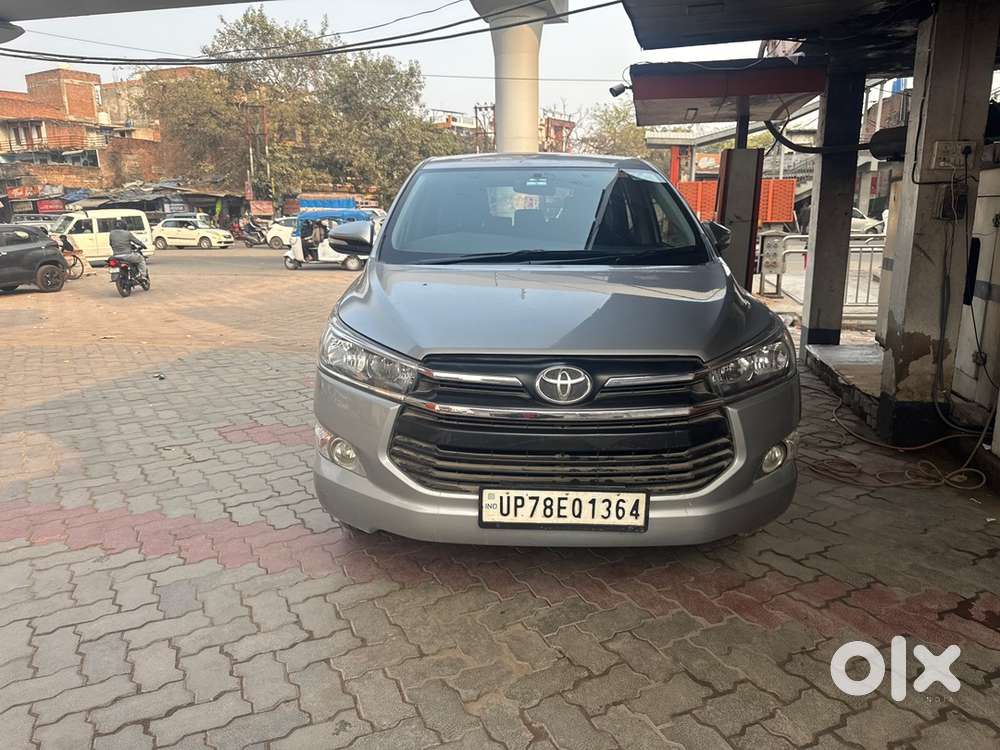 Toyota Innova Crysta 2016 Diesel Well Maintained