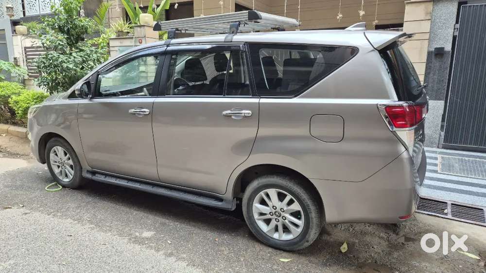 Toyota Innova Crysta 2019 Petrol Automatic -no Dealer -direct Transfer