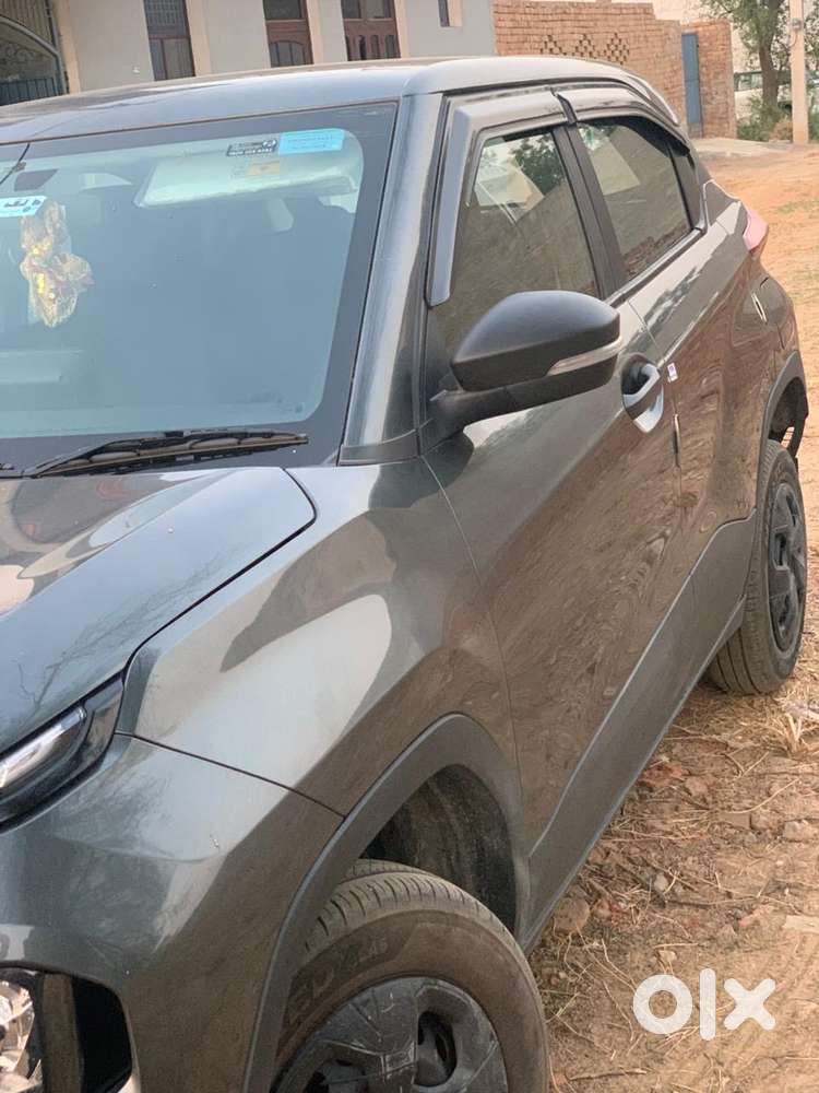 Tata Punch 2025 Petrol 9500 Km Driven