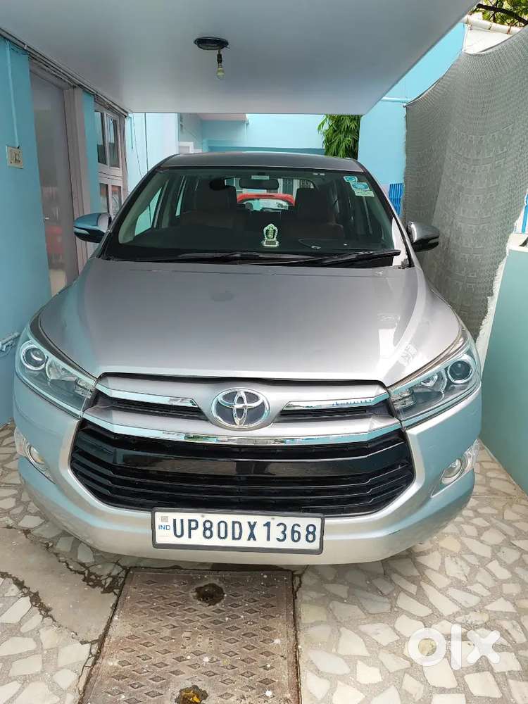 Toyota Innova Crysta 2016 Diesel 36000 Km Driven