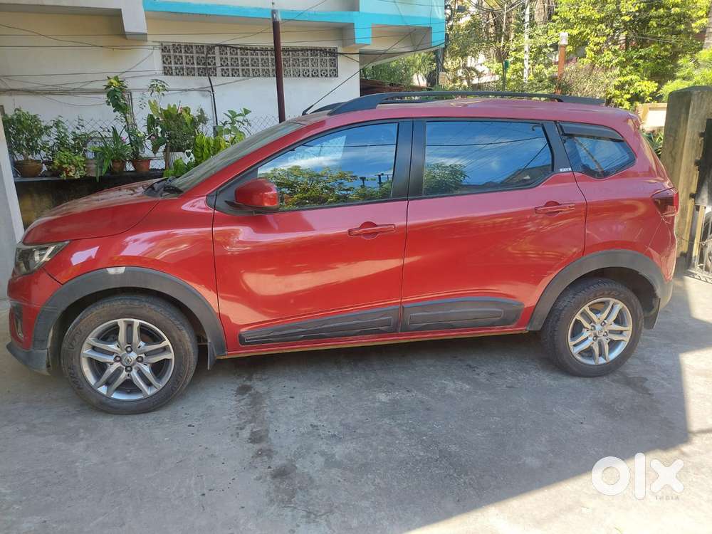 Renault Triber Rxz Easy-r Amt, 2020, Petrol