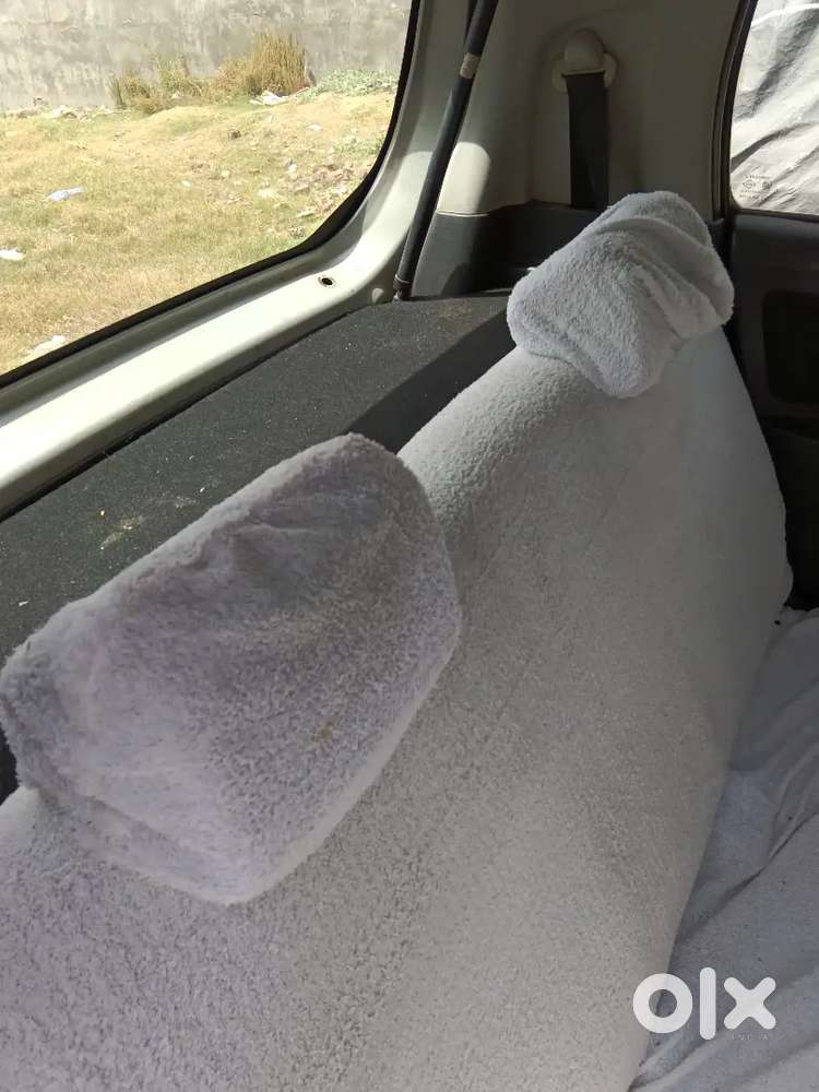 एकदम अच्छे कंडीशन में है लेकर बस चलना है