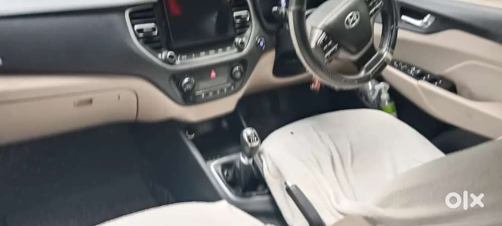 2022 Modal Hyundai Varna Car