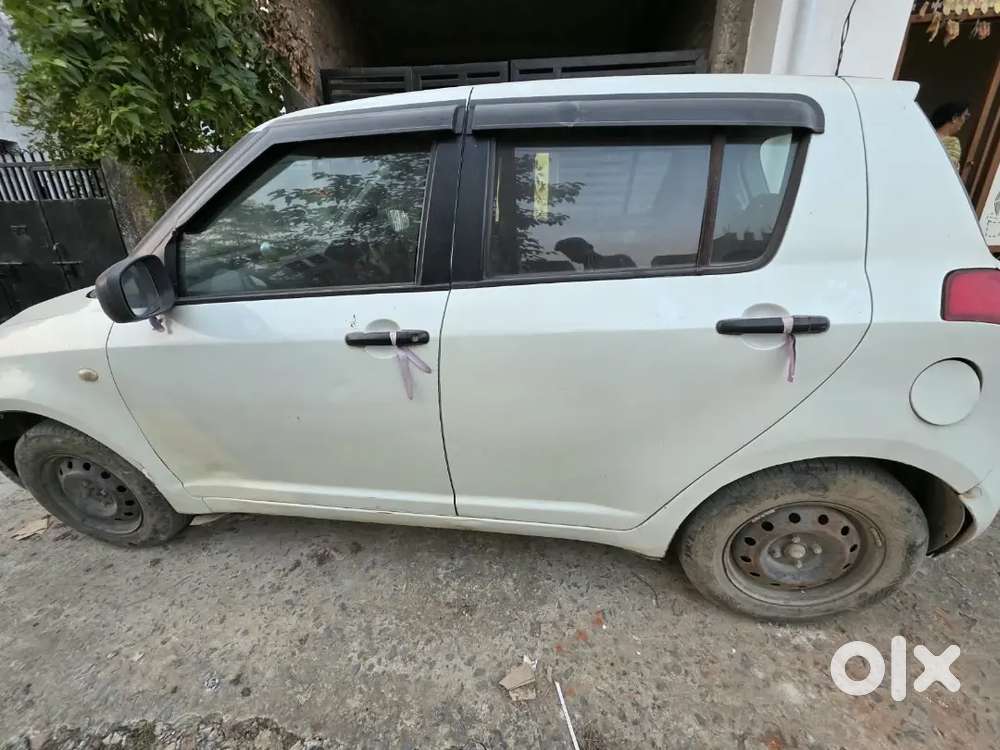 Maruti Suzuki Swift Vxi 2011