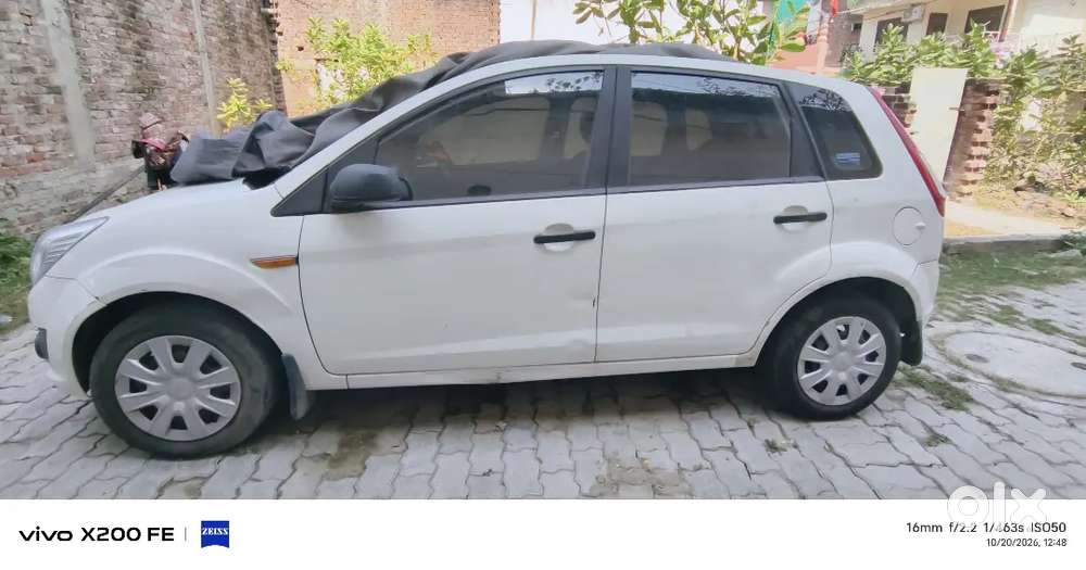 Ford Figo Zxi 2014 Petrol Manual