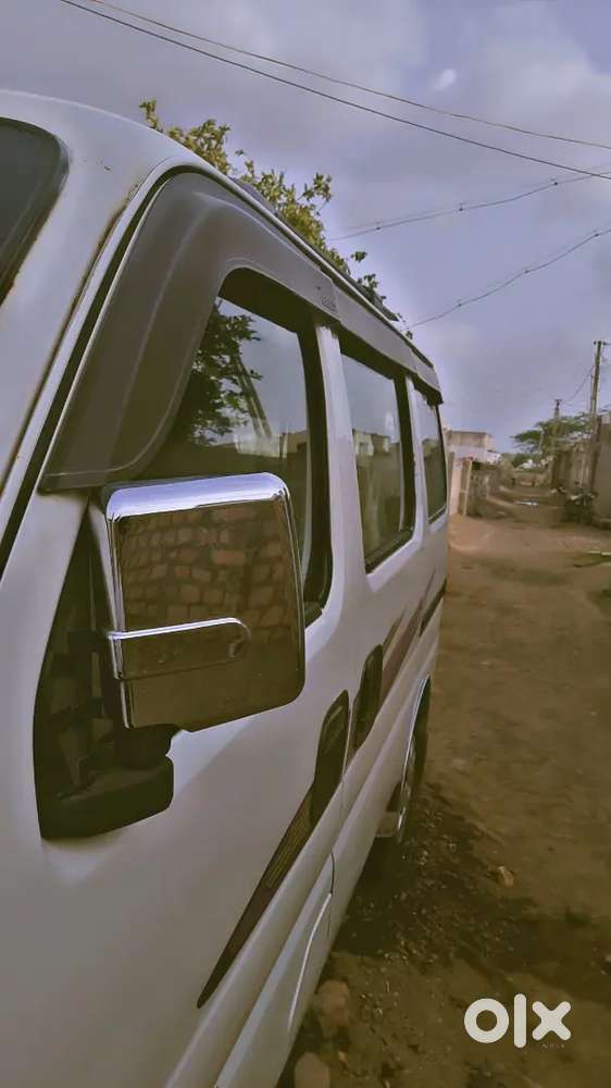 5 Seater Ac  , S White Color ,all Documents Complete,petrol & Cng