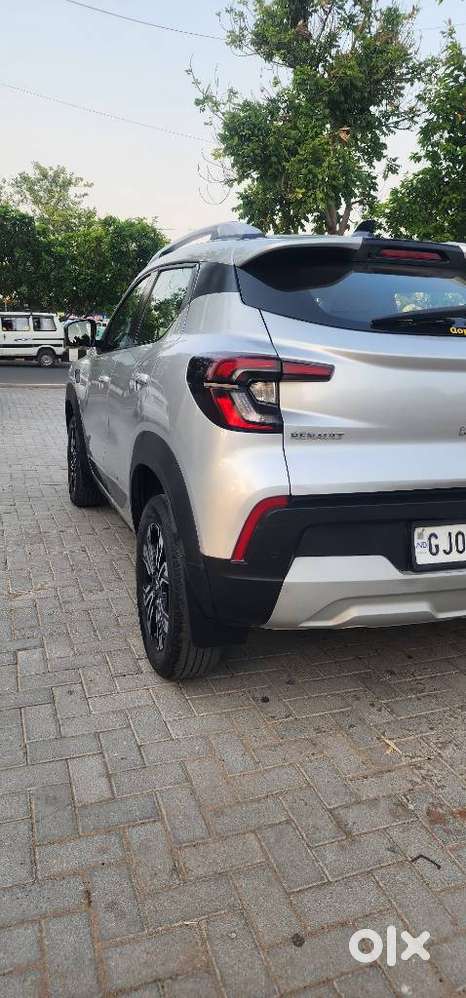 Renault Kiger Rxz Turbo Cvt, 2021, Petrol