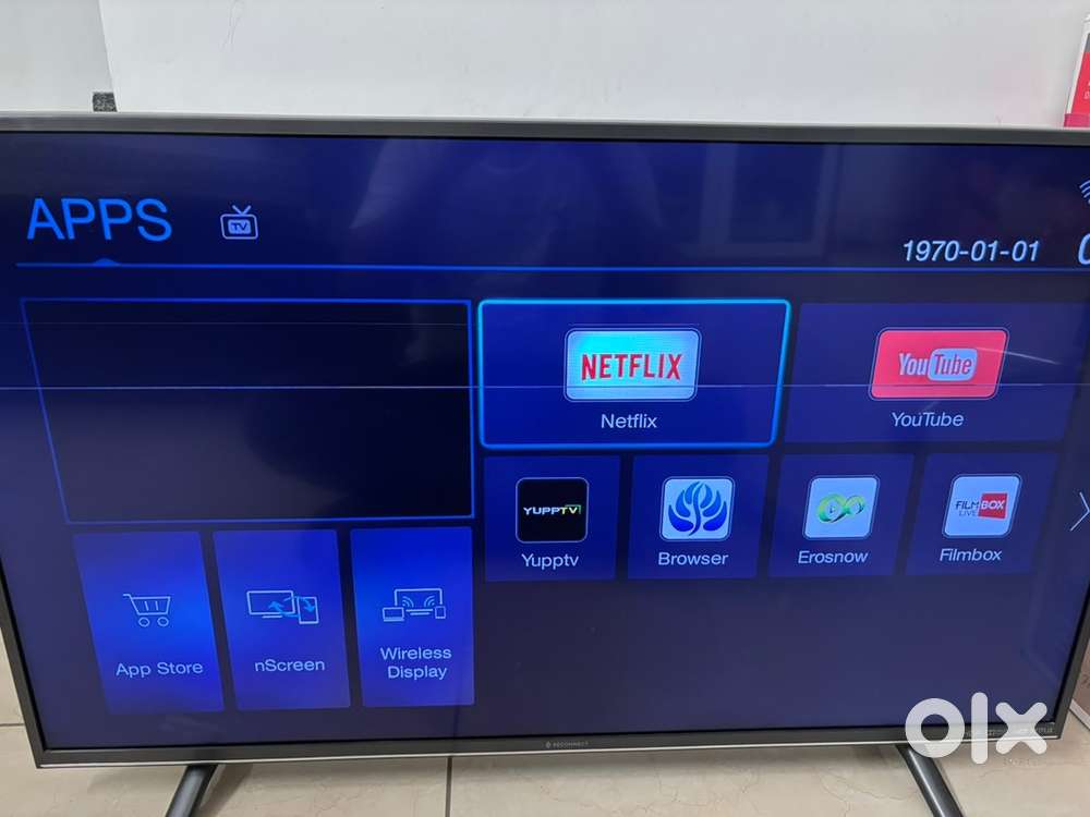 Reliance - 43 inch 4k reconnect smart tv