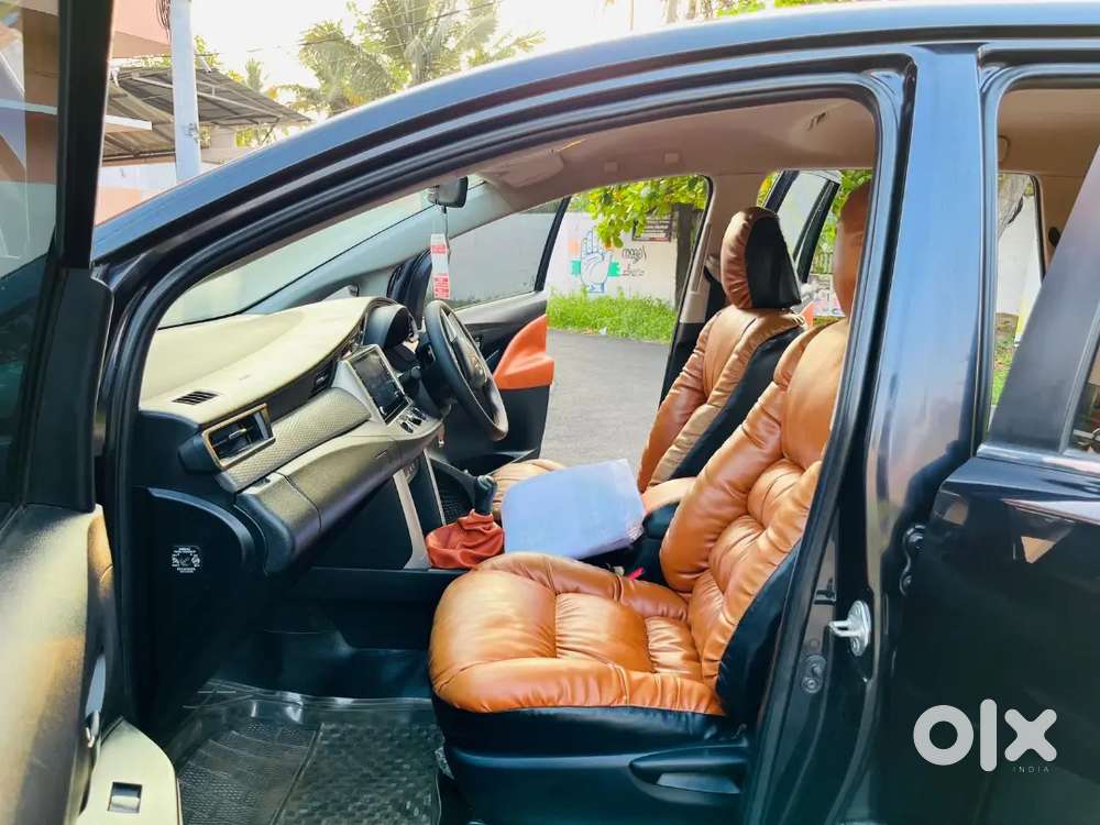 Toyota Innova Crysta 2021