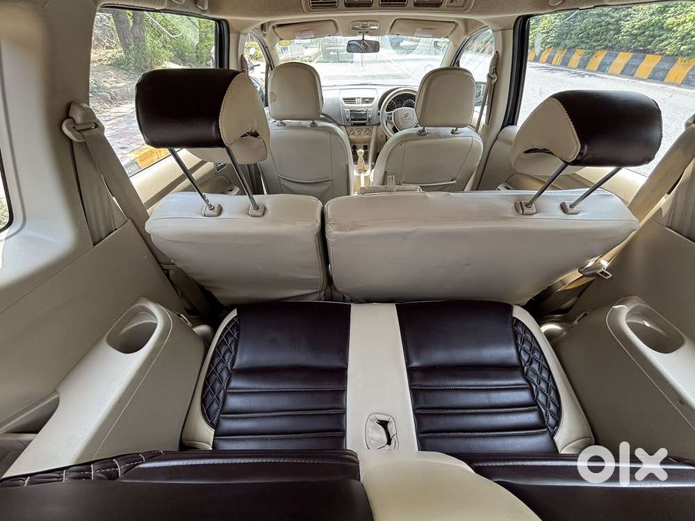 Maruti Suzuki Ertiga 1.4 Vxi Cng Anniversary Edition, 2016, Cng & Hy..