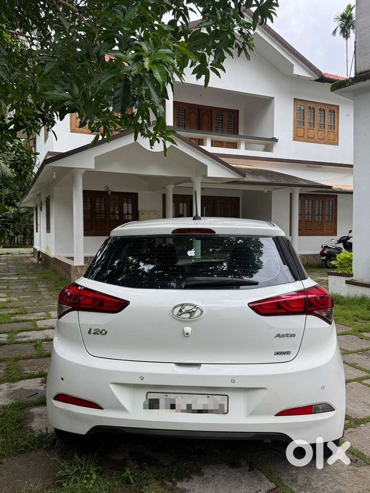 Hyundai I20 Petrol Manual 2016