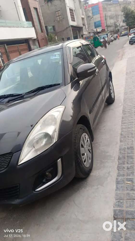Maruti Swift Vxi 2015 Cng First Owner