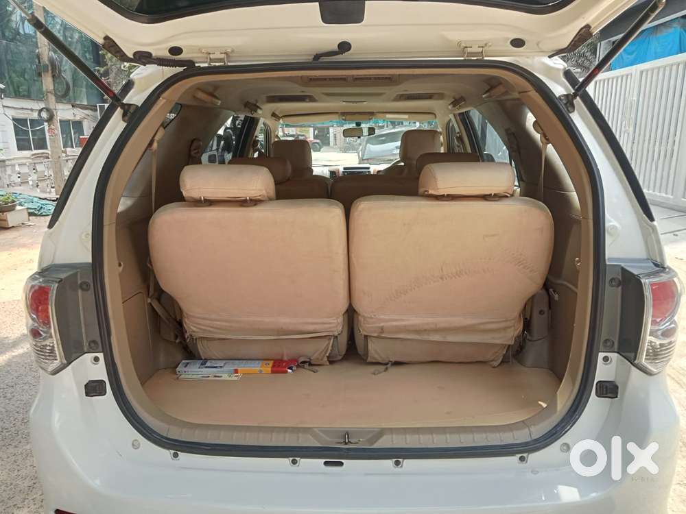 Toyota Fortuner 3.0 4x4 Manual, 2011, Diesel