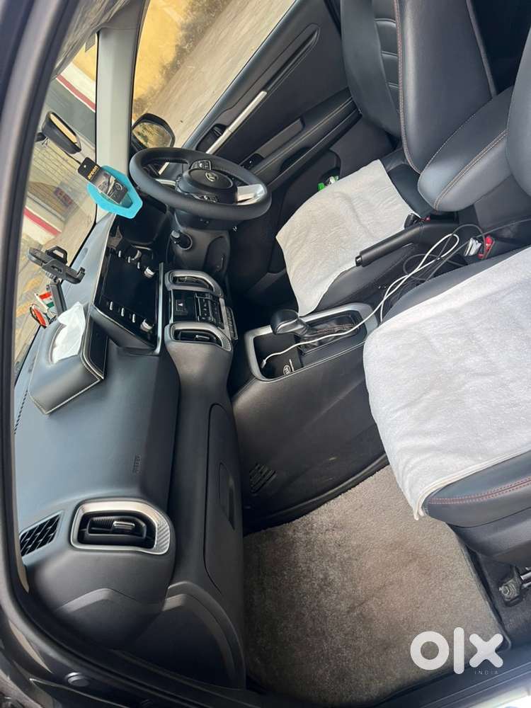 Kia Sonet 2021 Petrol Automatic Mint Condition 42800 Kms In 7.49 Lakh