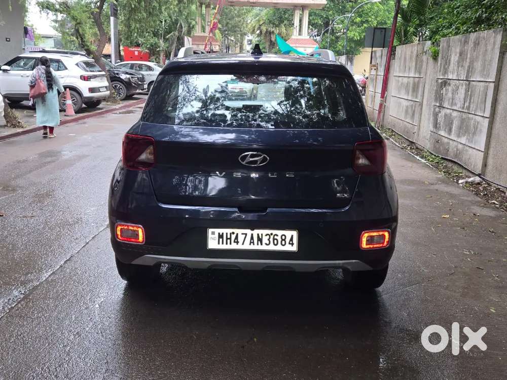 Hyundai Venue Sx Plus 2020 Km Driven