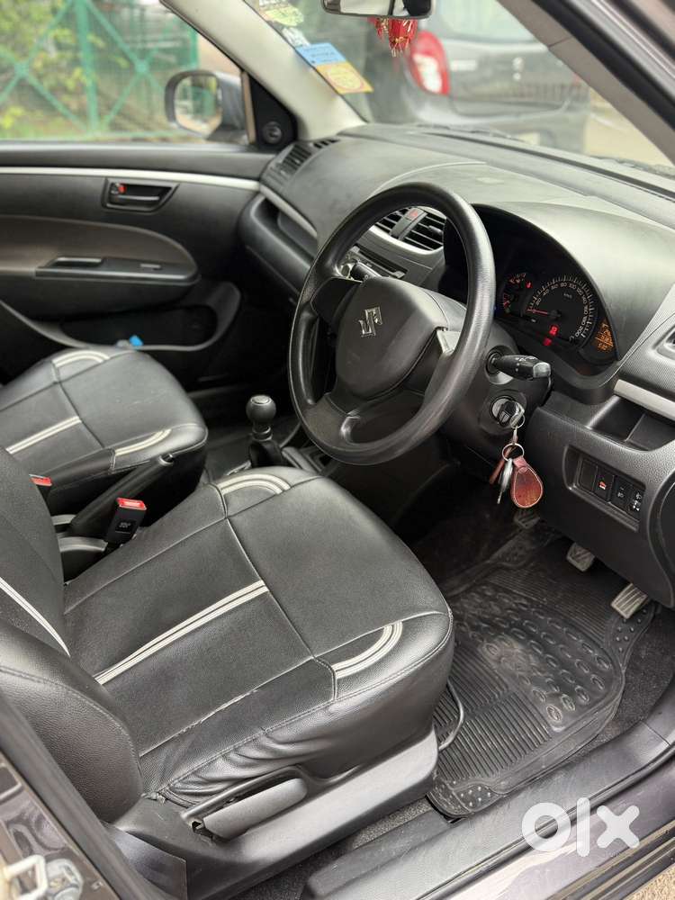 Maruti Suzuki Swift Lxi Optional-o, 2017, Petrol