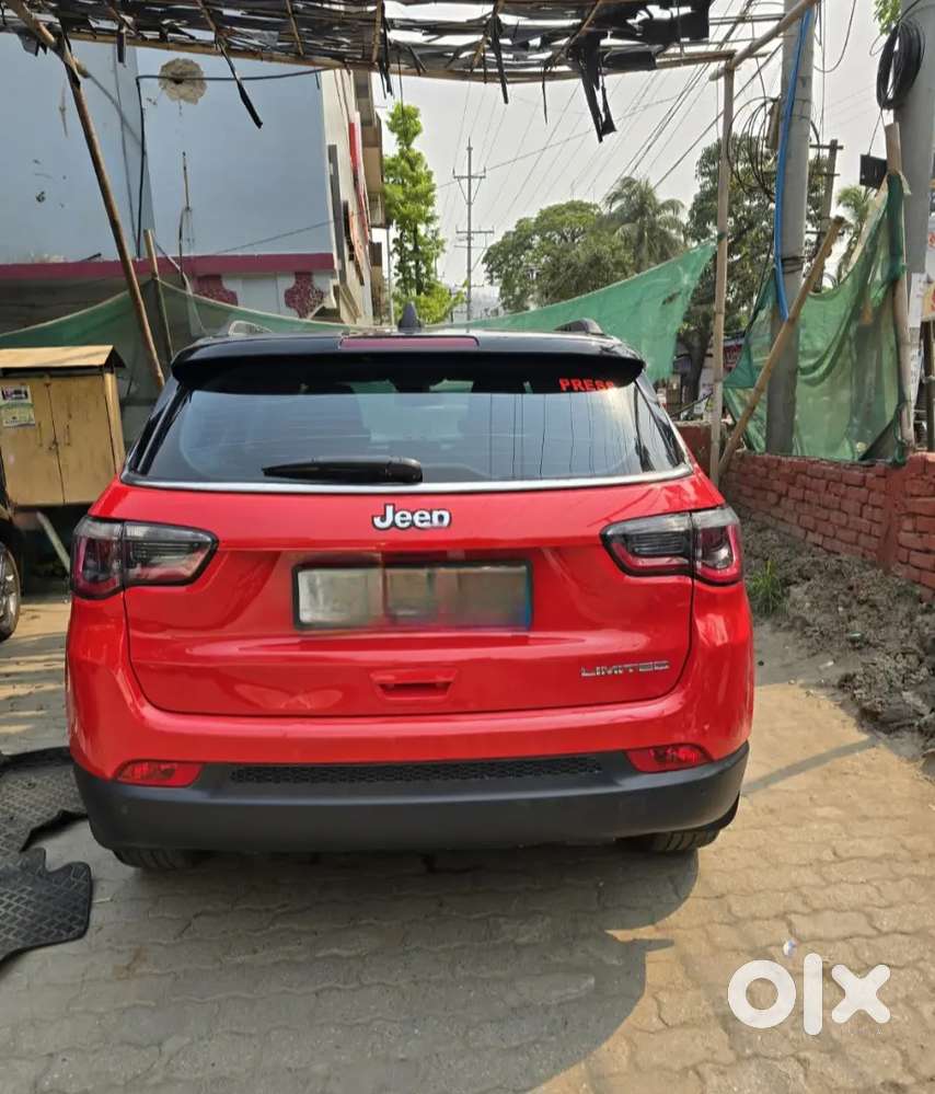 Jeep Compass  2.0 Diesel Well Maintained With Penoromic Sunroof  .