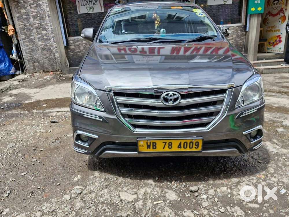 Toyota Innova 2013 Diesel Well Maintained