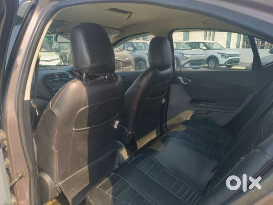 Tata Tigor Xz, 2017, Petrol