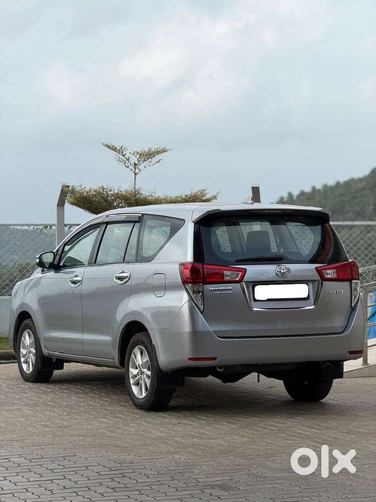 Toyota Innova Crysta 2.8 Gx At, 2017, Diesel