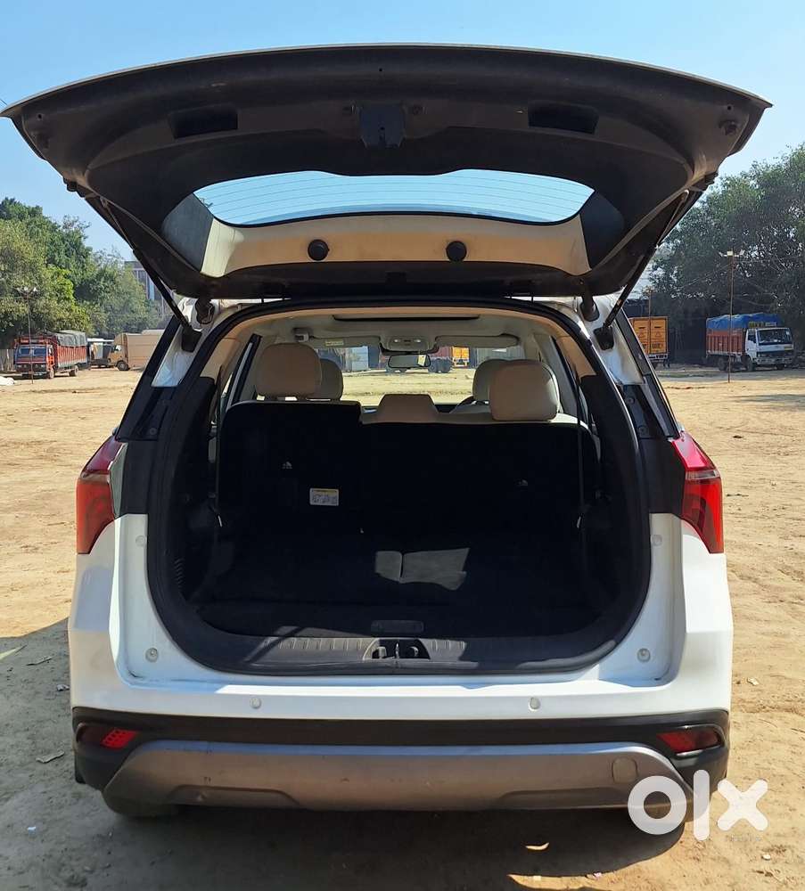 Mahindra Xuv700 2.2 Ax 7 Diesel Mt Str, 2024, Diesel