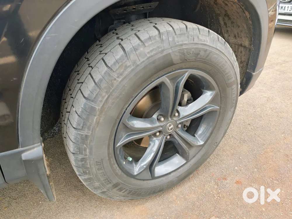 Tata Harrier Dark 2019