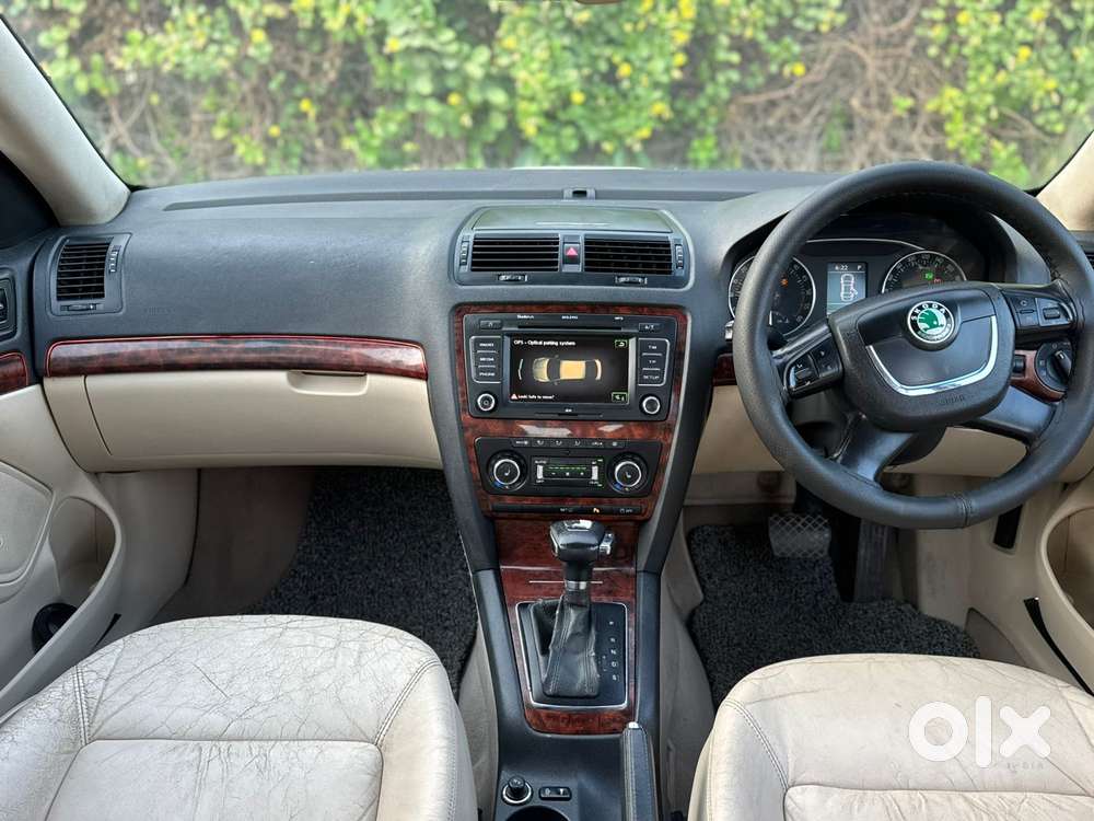 Skoda Laura L And K At, 2011, Diesel