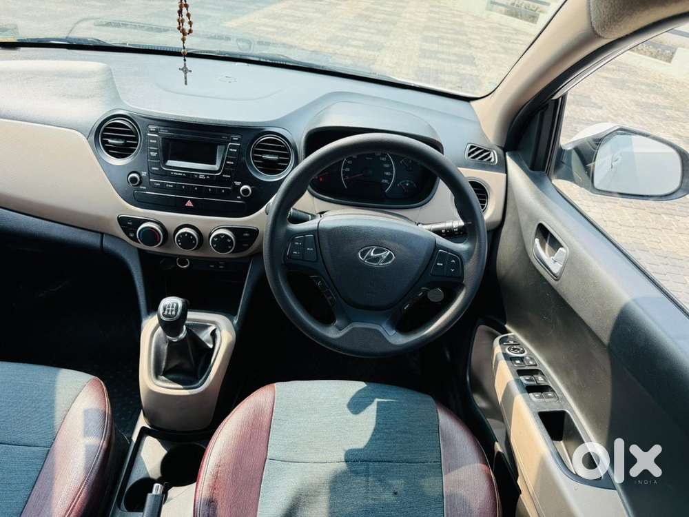 Hyundai I10 Sportz Petrol 2nd 2016