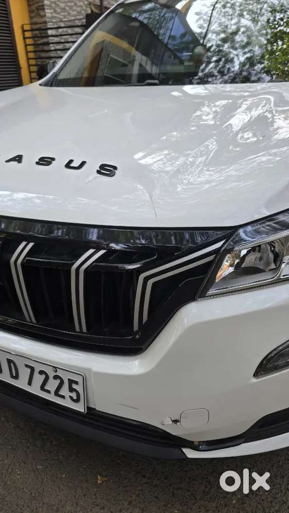 Mahindra Xuv700 2022 Petrol 37000 Km Driven